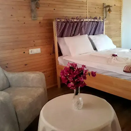 Em-ba Butik B&B 뎀레